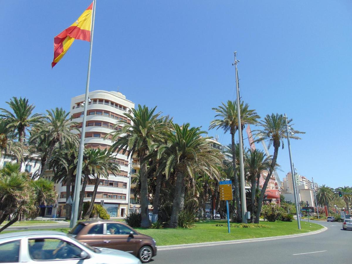 Apartamentos Playa Postiguet Alicante Esterno foto