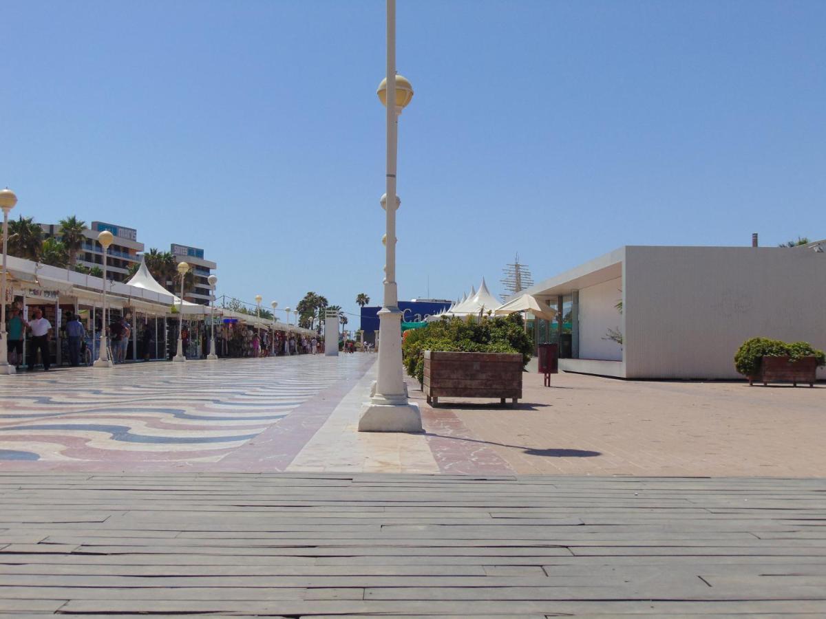 Apartamentos Playa Postiguet Alicante Esterno foto