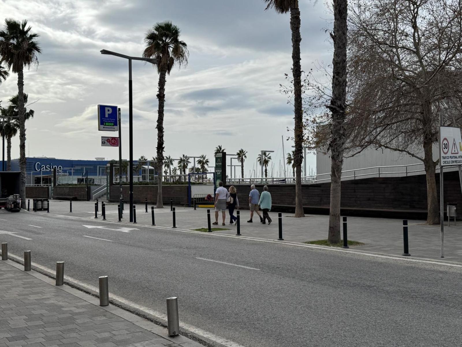 Apartamentos Playa Postiguet Alicante Esterno foto