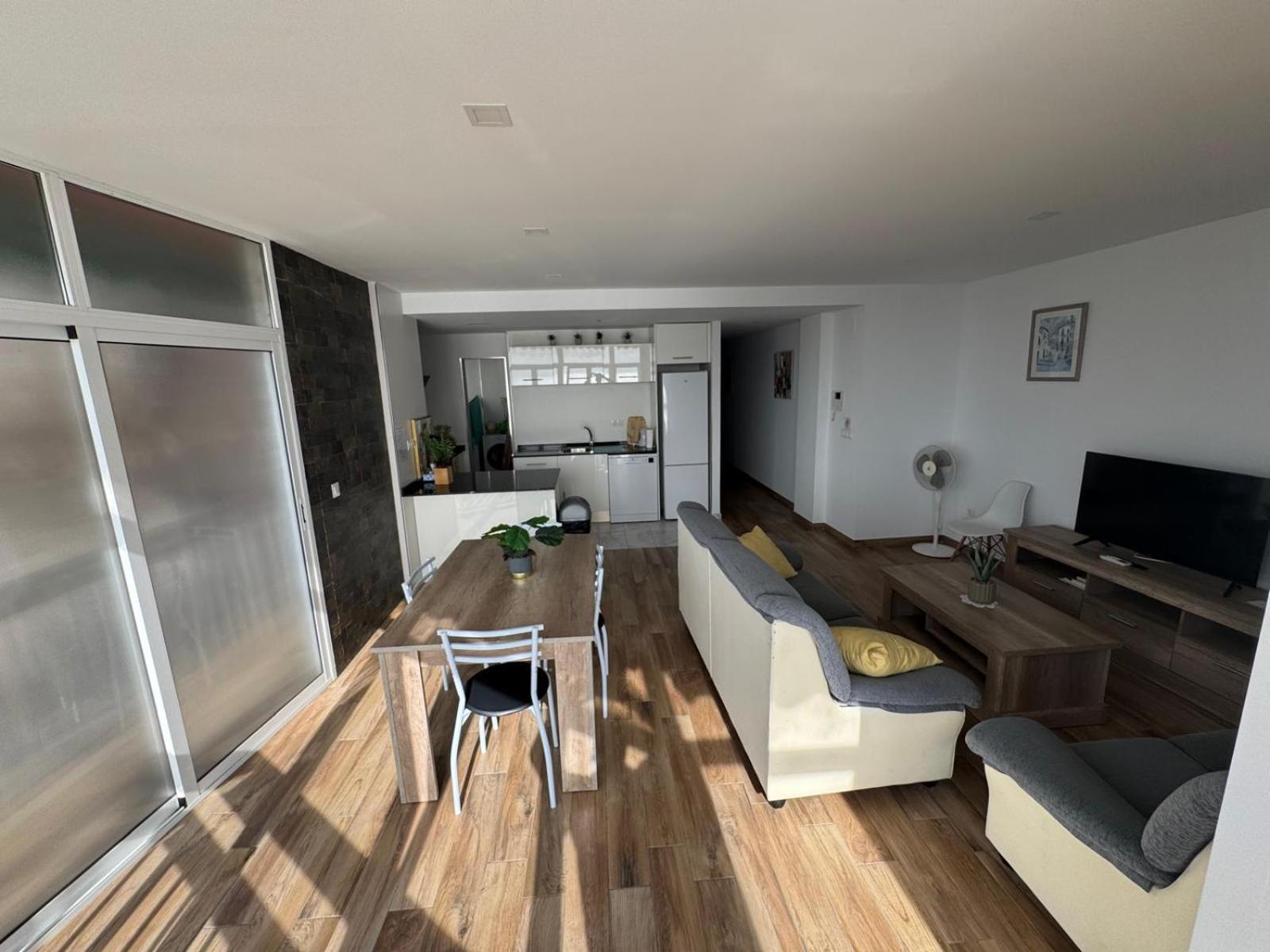 Apartamentos Playa Postiguet Alicante Esterno foto